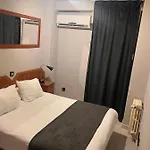 Arenal בית הארחה 3*